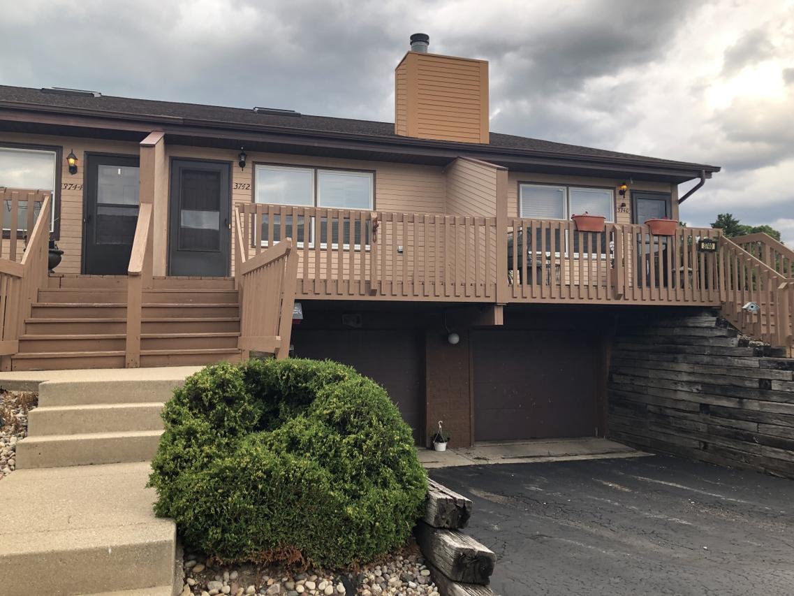 3742 Cheyenne Ct., Caledonia, WI 53404