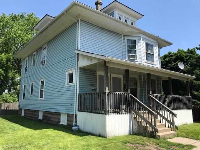 1410 61st St, Kenosha, WI 53143