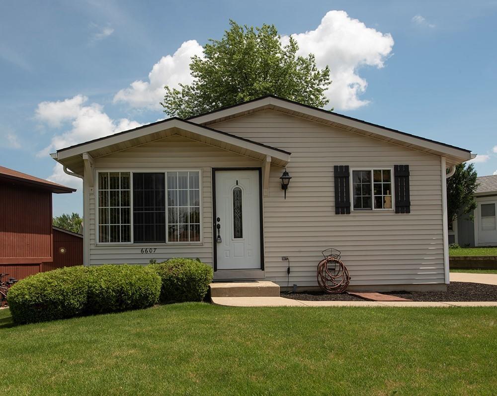 6607 126th St, Pleasant Prairie, WI 53158