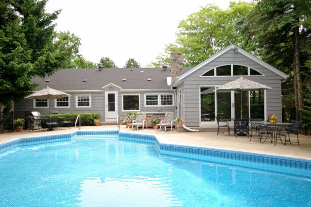 N98W7295 Kingston Ct, Cedarburg, WI 53012