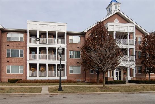 418 56th St #202, Kenosha, WI 53140