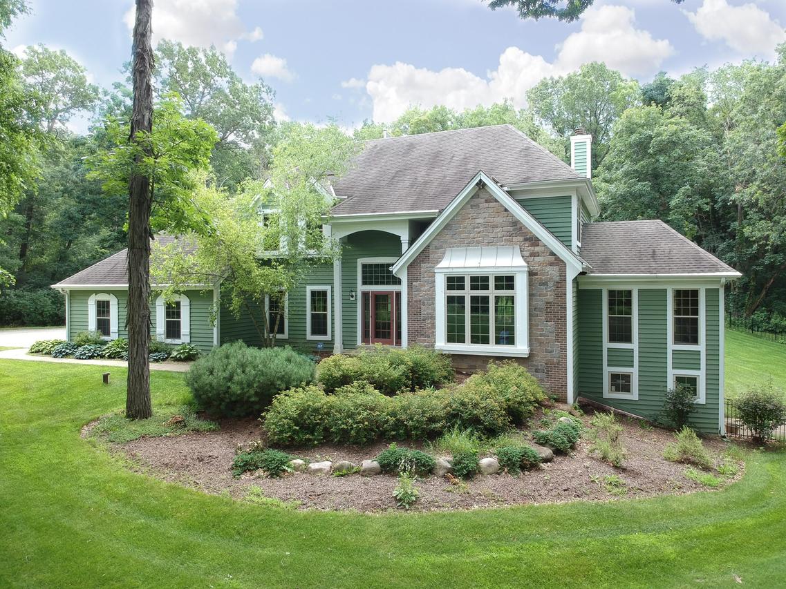 W7005 Savannah Ln, Walworth, WI 53115