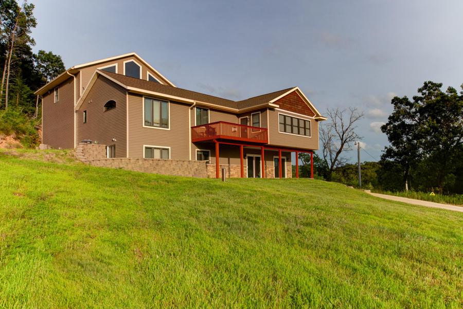 6074 Jackpot Ave., Leon, WI 54656