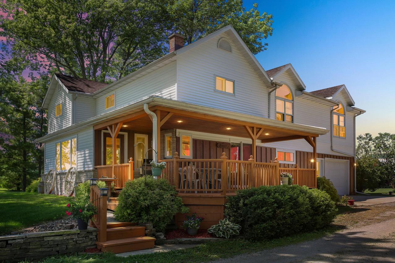 W3518 North Line Rd, Leroy, WI 53065