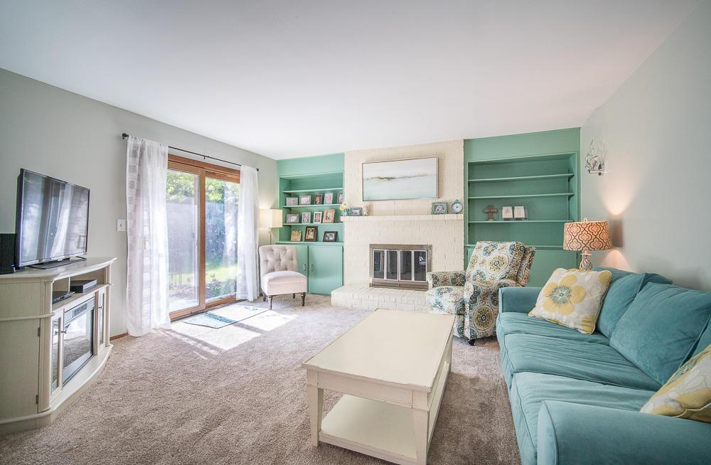 106 N 123rd St, Wauwatosa, WI 53226