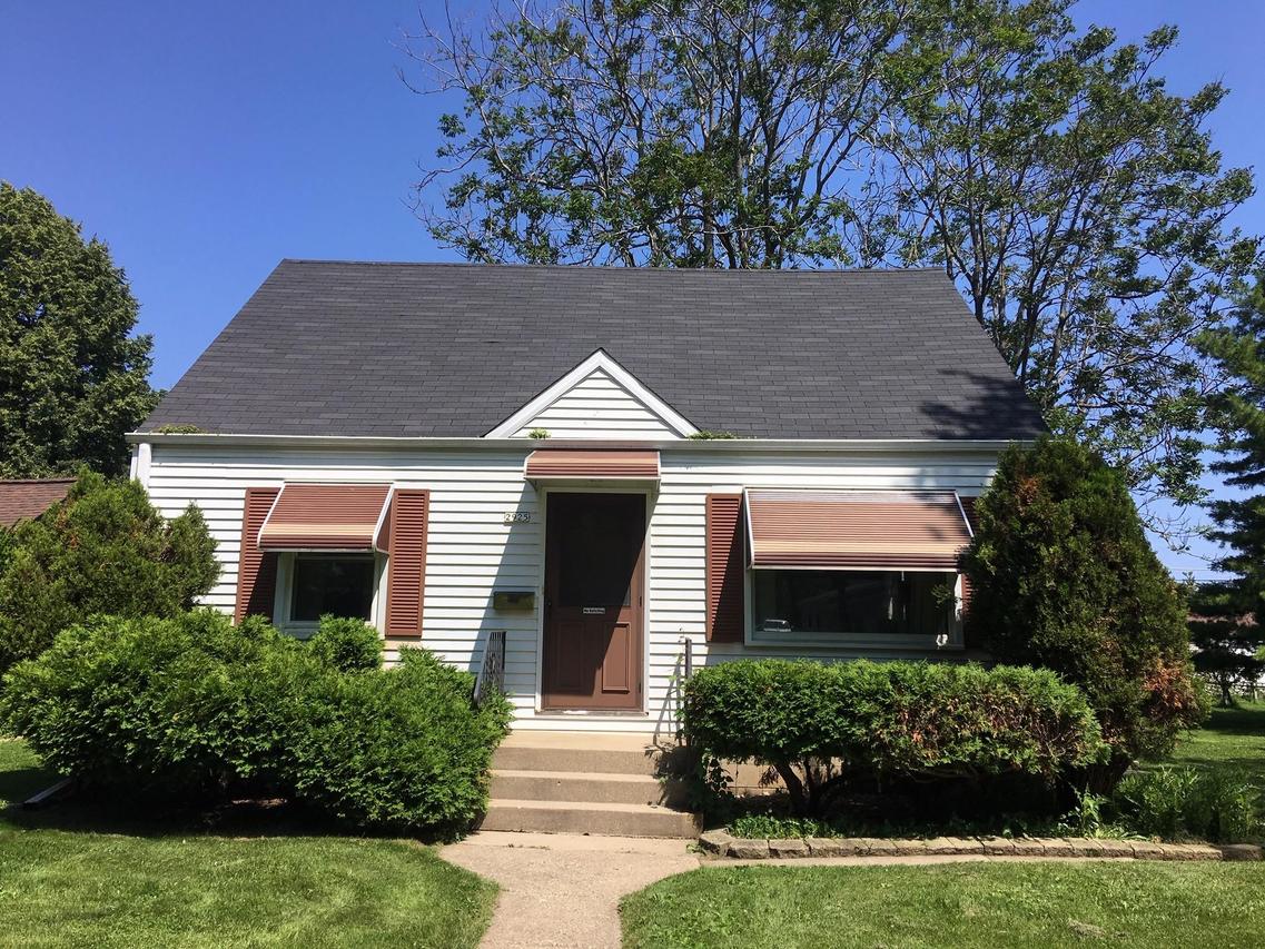 2925 94th St, Sturtevant, WI 53177