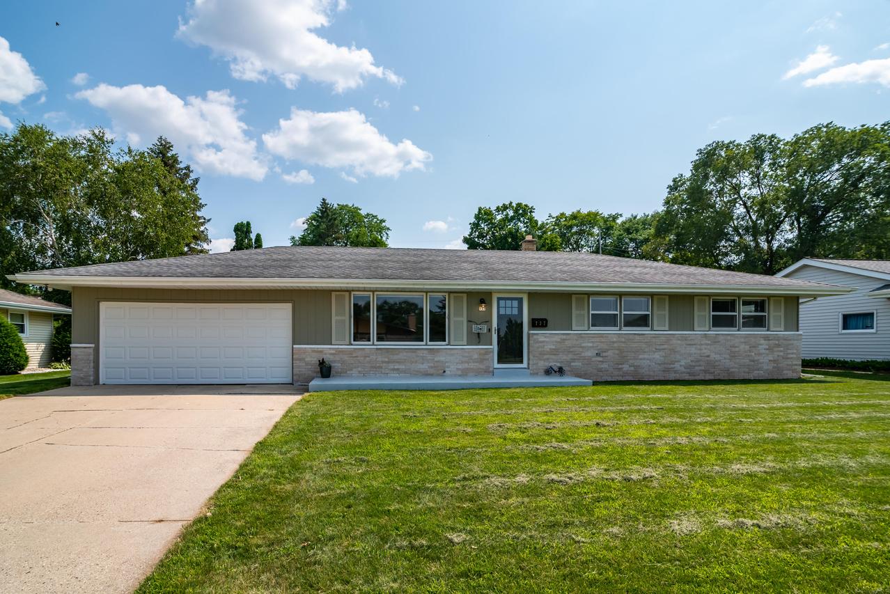 737 E Kilbourn Ave., West Bend, WI 53095