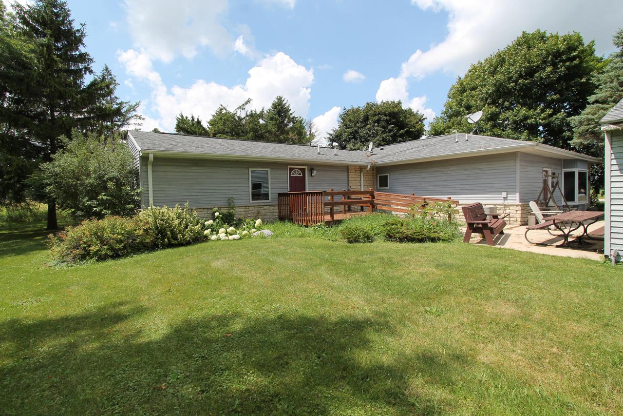 21021 Durand Ave., Dover, WI 53182