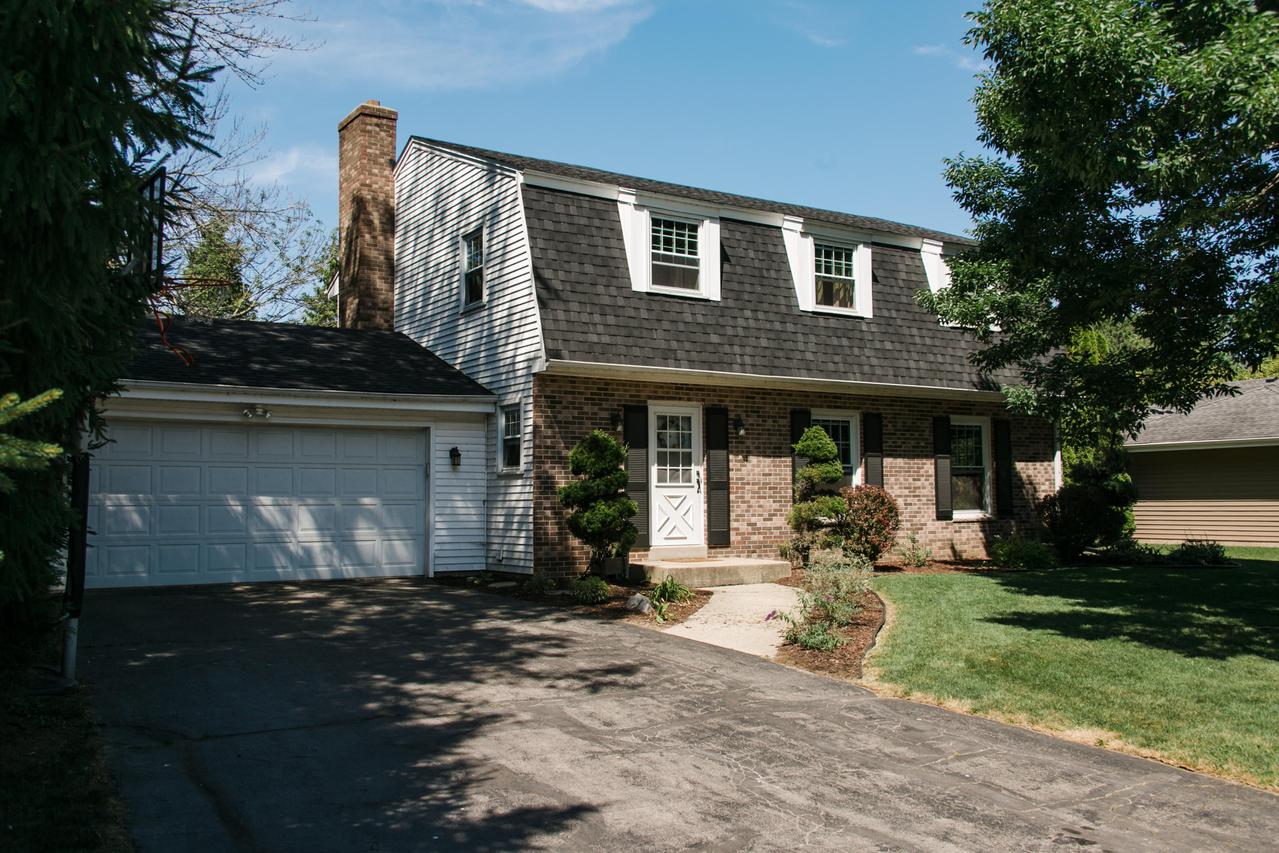 3723 N Bay Dr, Racine, WI 53402