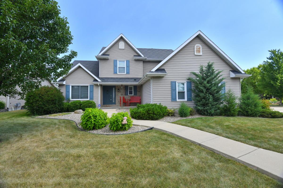 6229 95th Ave, Kenosha, WI 53142