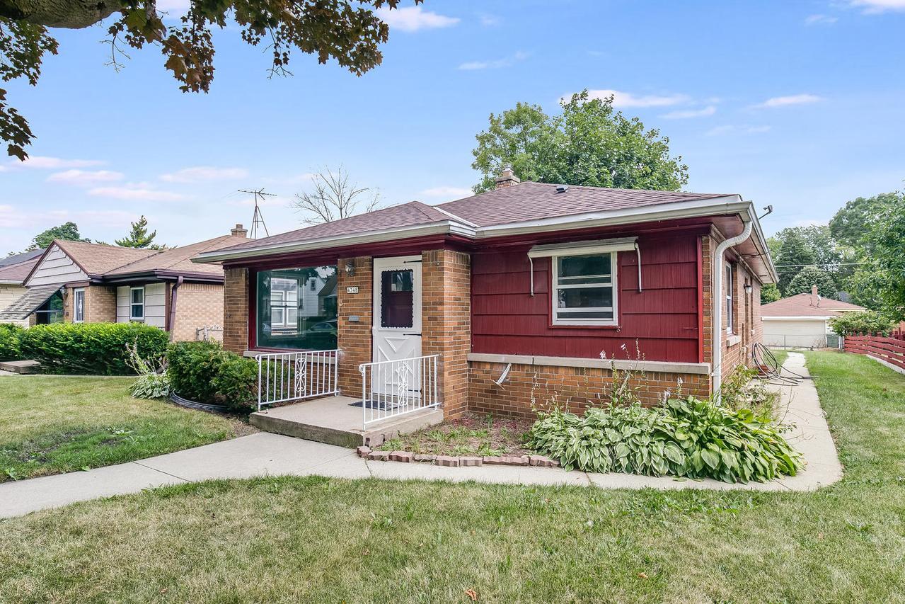 4348 N 67th St., Milwaukee, WI 53216