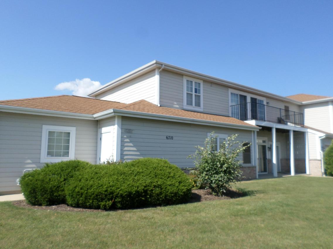 6710 Meadowland Cir #7C, Pleasant Prairie, WI 53158