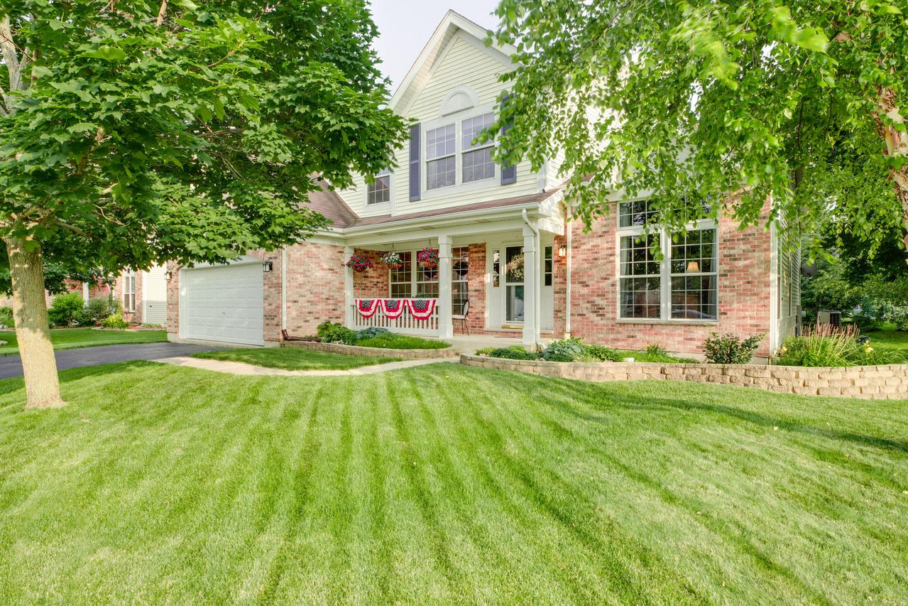 10905 68th Pl, Kenosha, WI 53142