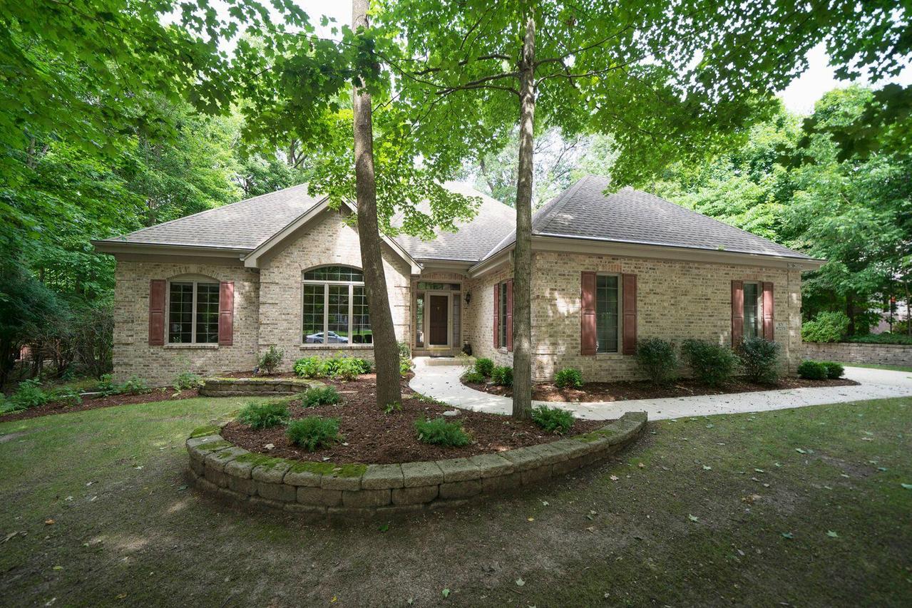 N75W22574 Chestnut Hill, Sussex, WI 53089