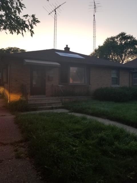 7702 30th Ave, Kenosha, WI 53142