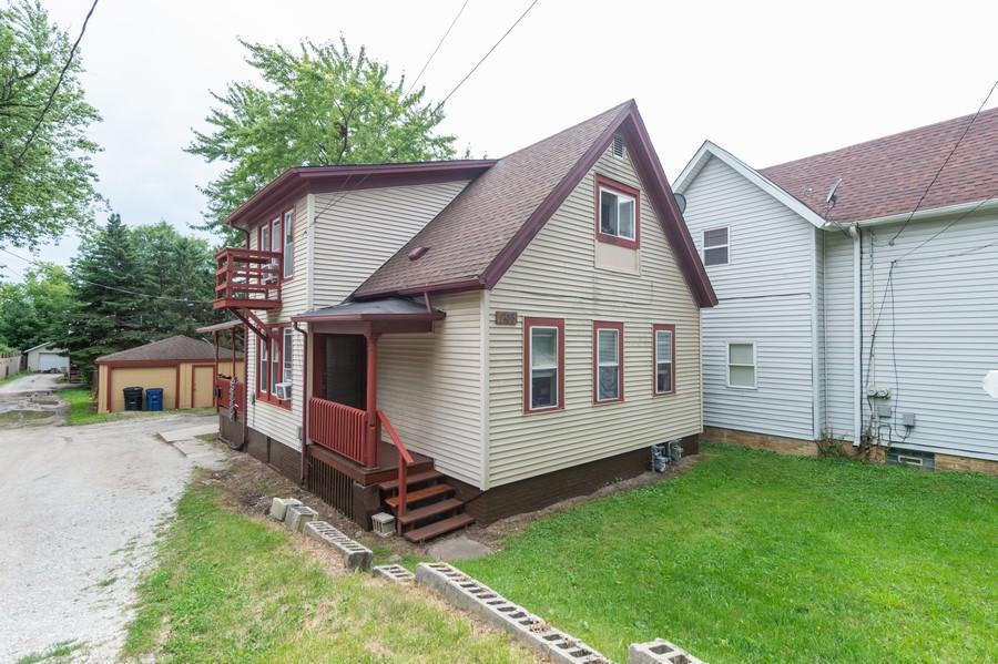 1785 Domanik Dr., Racine, WI 53404