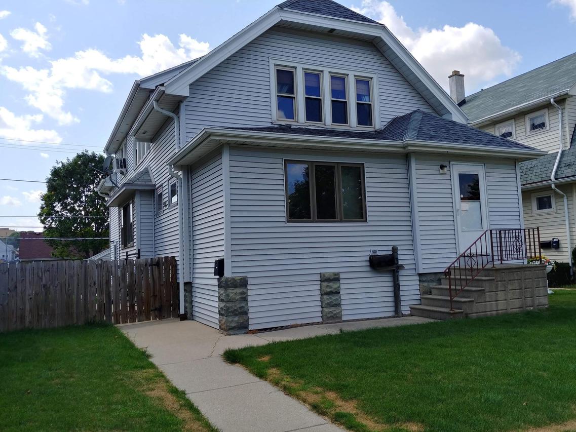 3219 S 12th St., Milwaukee, WI 53215