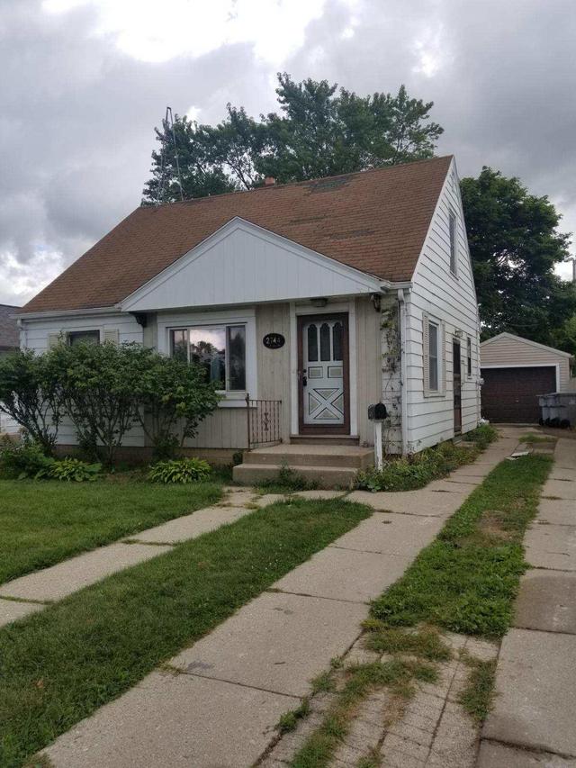 2744 S 71st St., Milwaukee, WI 53219