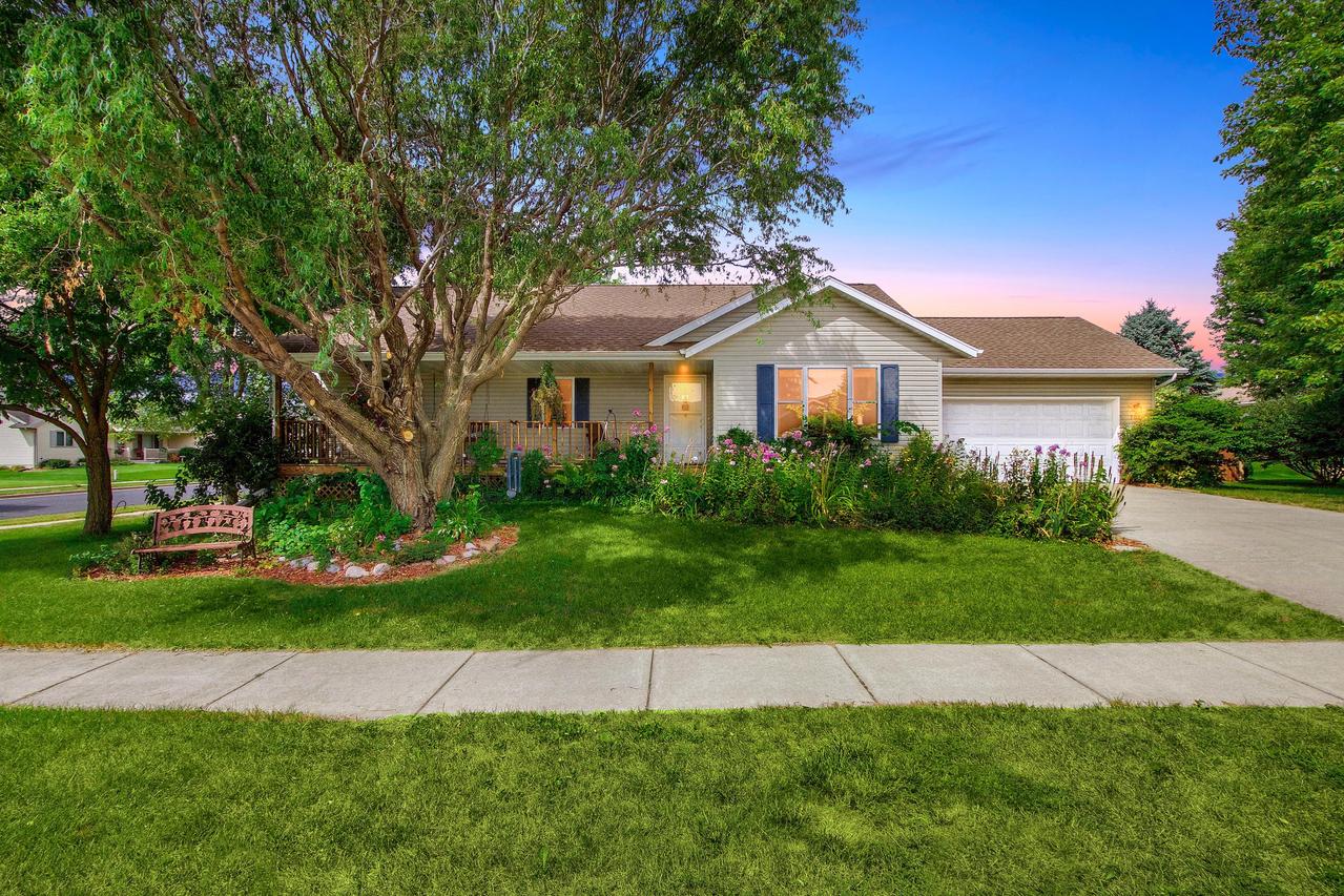 702 Marlin St, Holmen, WI 54636