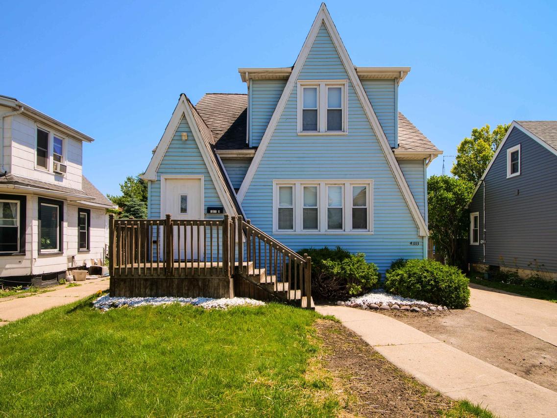 4333 19th Ave, Kenosha, WI 53140