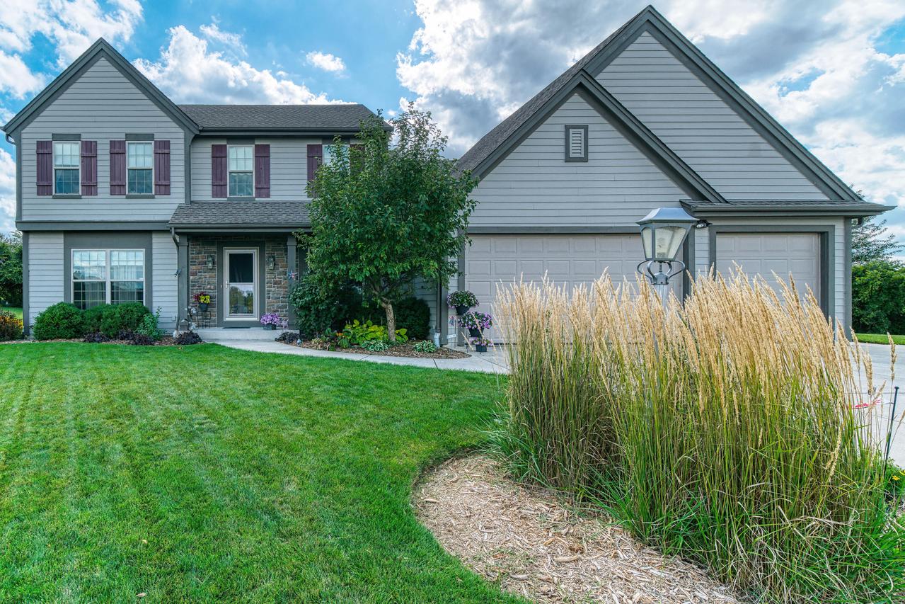 9421 N Michael Ct, Milwaukee, WI 53224