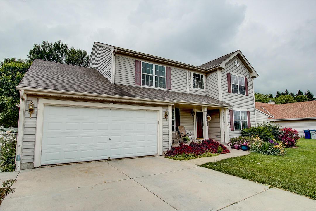 8239 N 111th St, Milwaukee, WI 53224