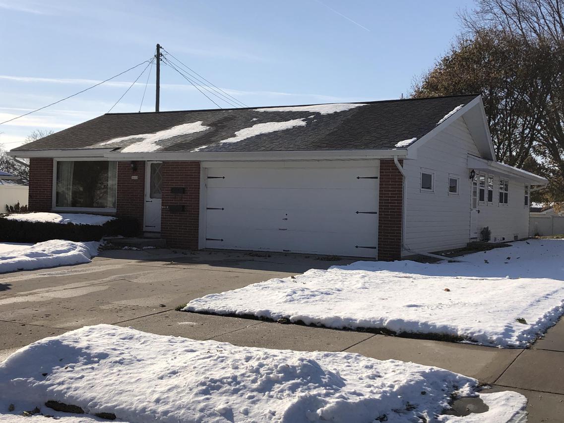1618 S 17th St., Manitowoc, WI 54220