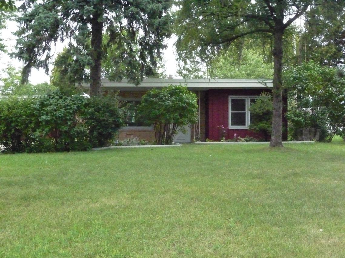 3400 Rapids Dr., Racine, WI 53404