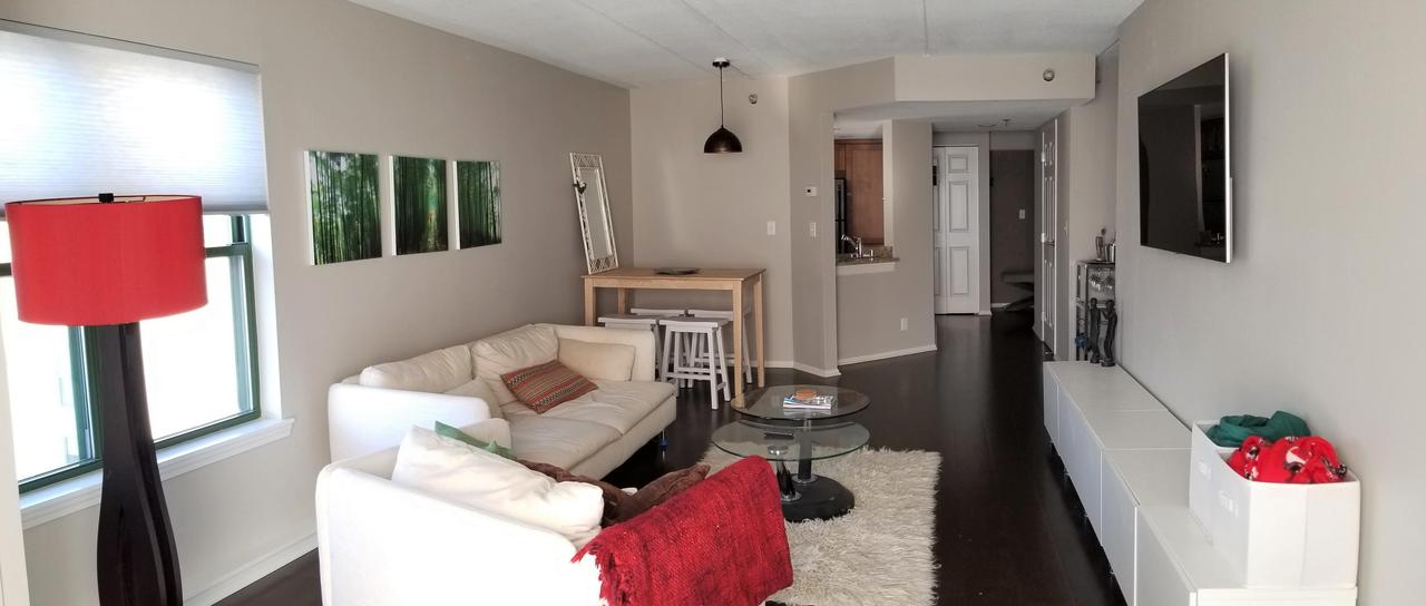 270 E Highland Ave #1041, Milwaukee, WI 53202