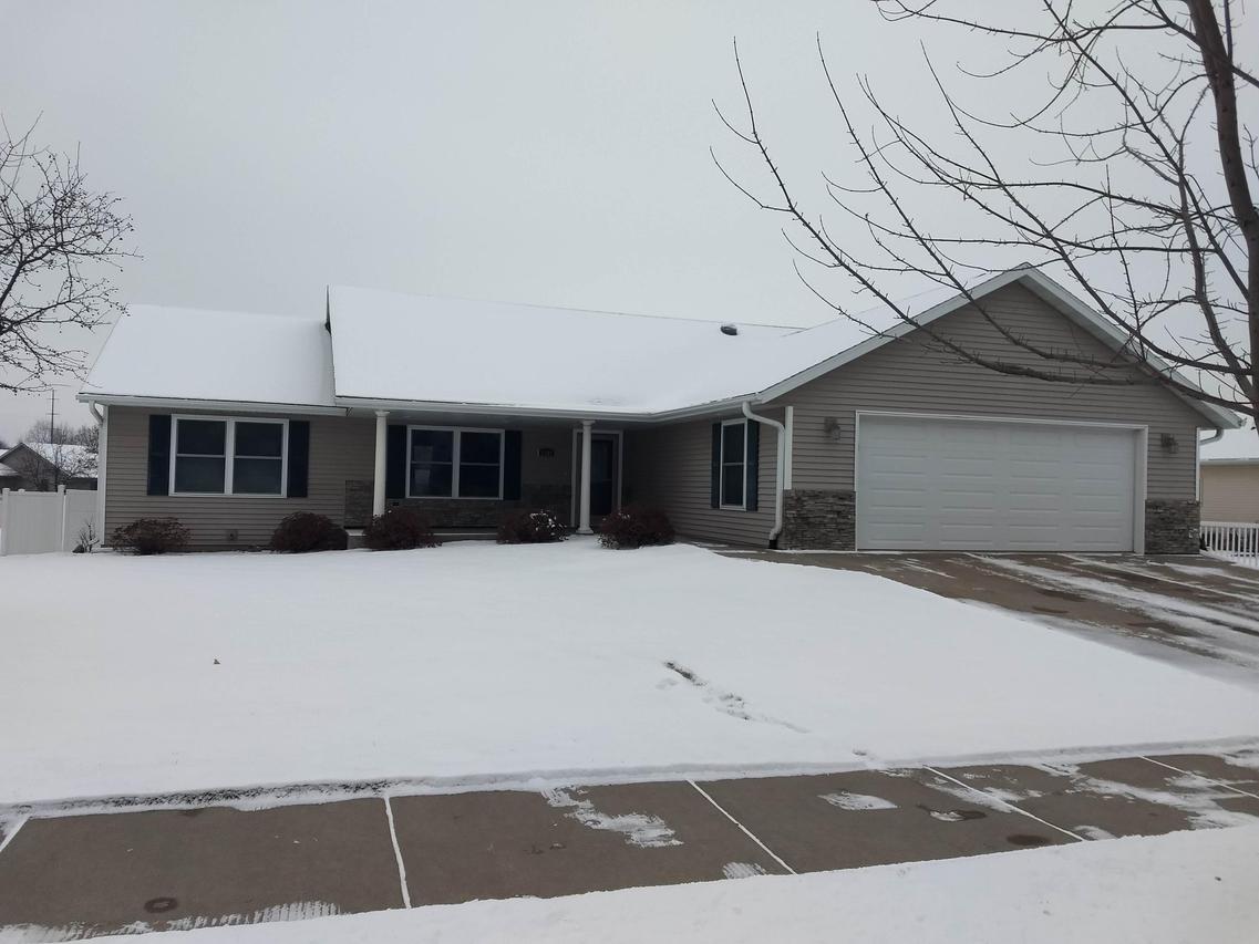 1302 Marlin St, Holmen, WI 54636
