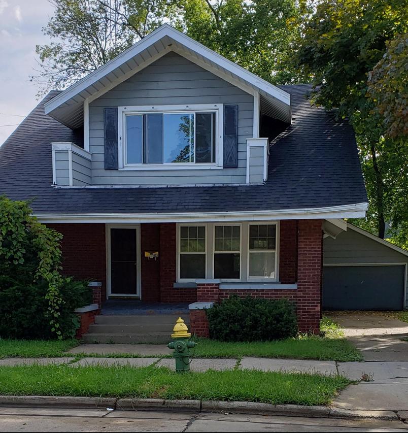 433 Luedtke Ave, Racine, WI 53405