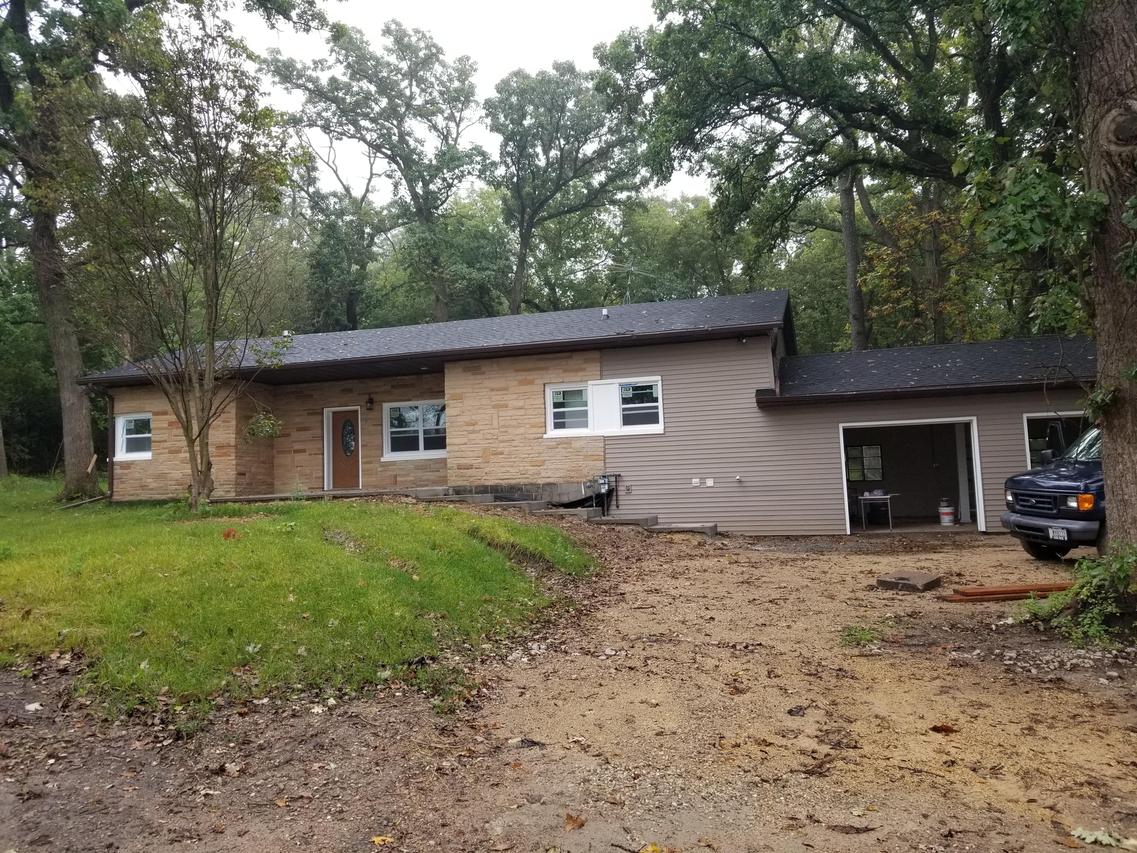 W8877 County Rd X, Darien, WI 53114