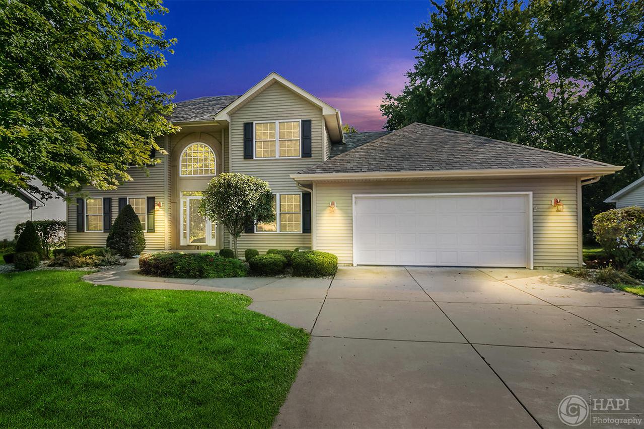 101 E Dells Rd, Salem Lakes, WI 53170