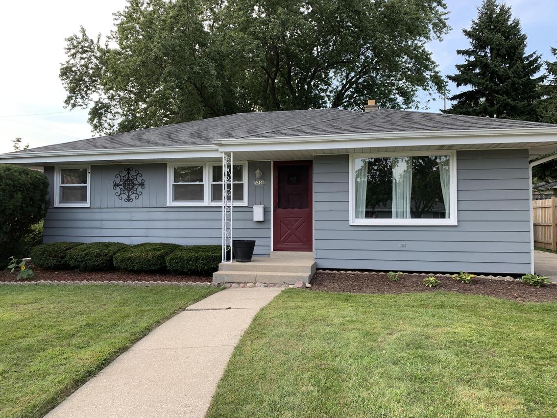 3200 Barbara Dr, Racine, WI 53404