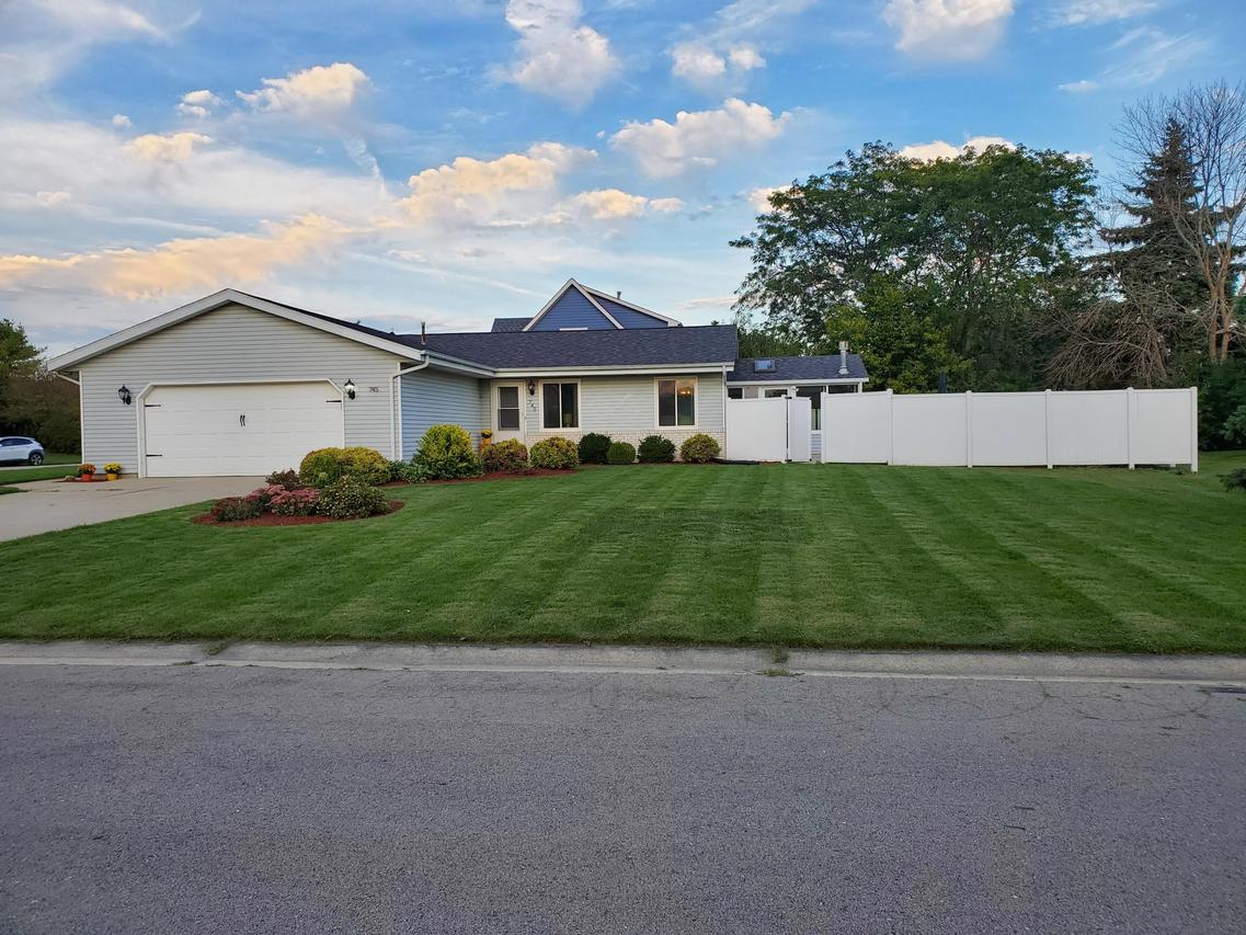 745 Apollo Dr, Mount Pleasant, WI 53406