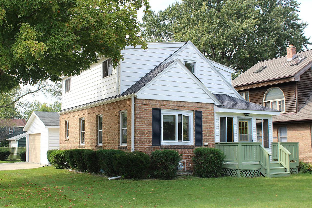 833 S 102nd St., West Allis, WI 53214