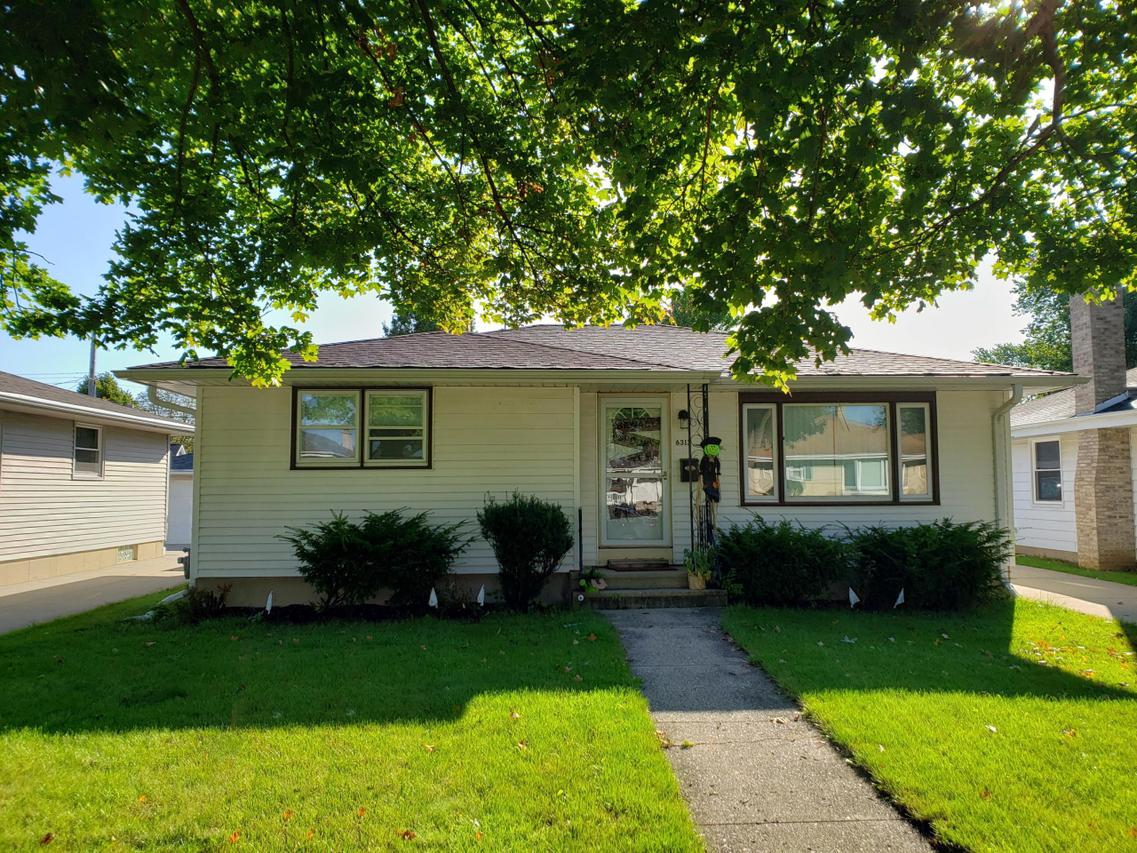 6313 50th Ave, Kenosha, WI 53142