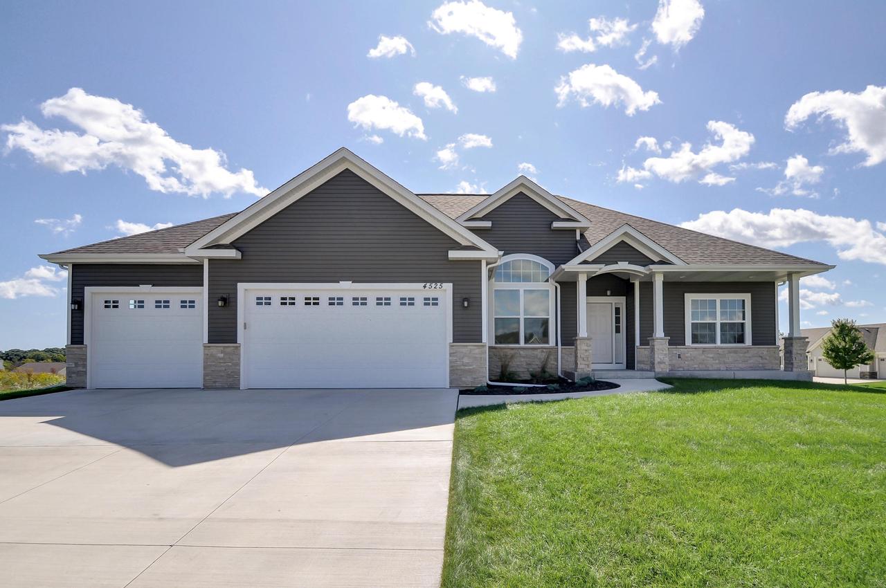 4525 19th Pl, Kenosha, WI 53144