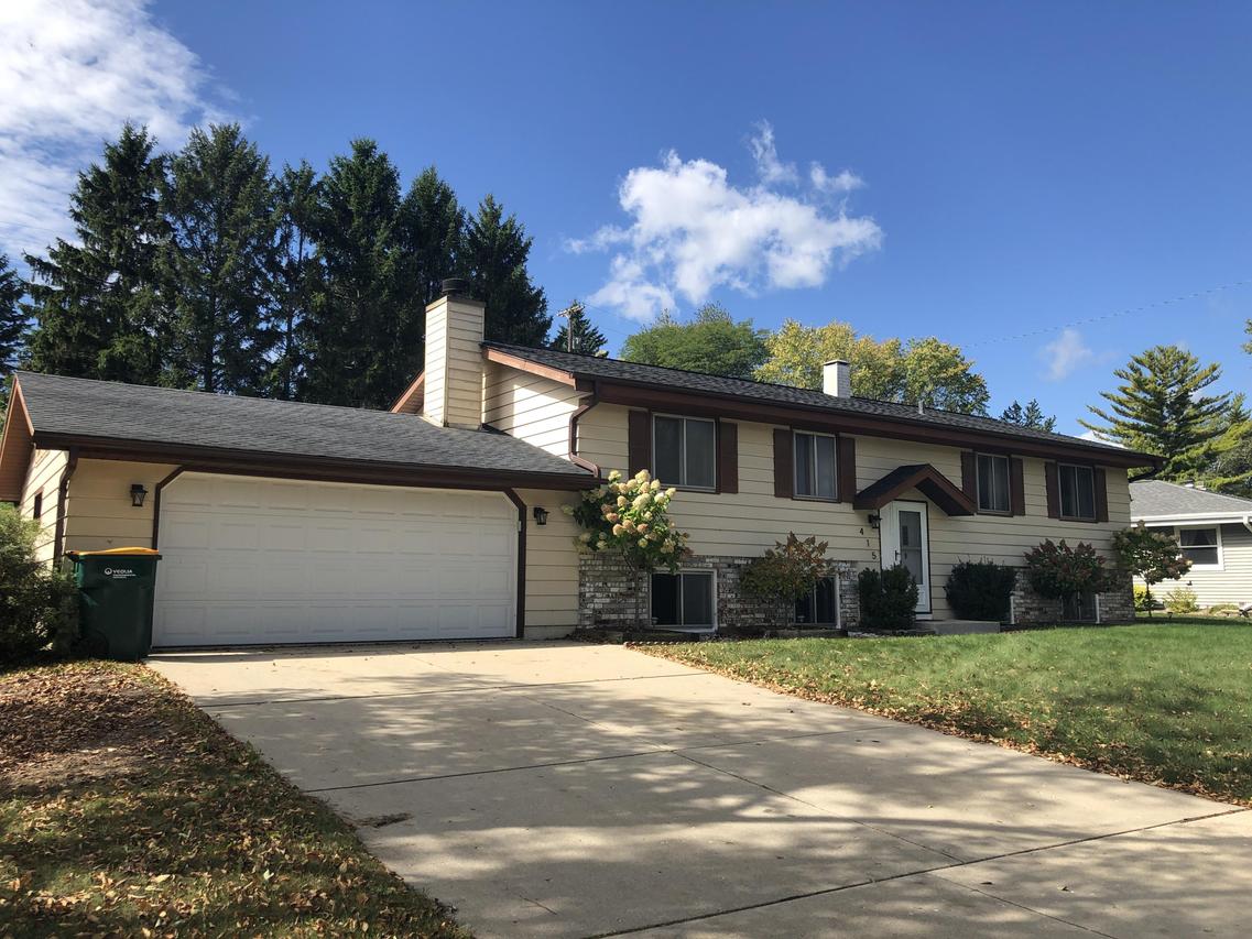 415 Highland Dr., Grafton, WI 53024