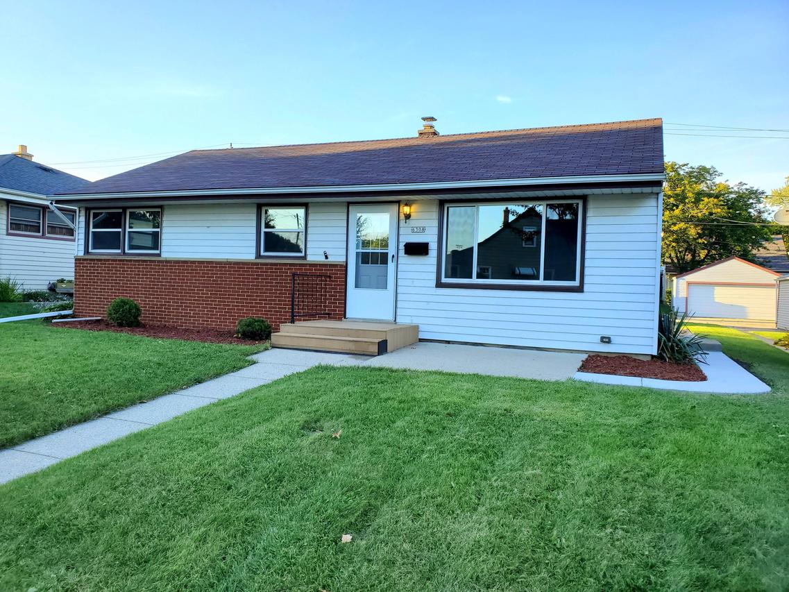 6308 W Fremont Pl, Milwaukee, WI 53219