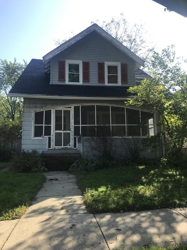 217 S Charles St., Waukesha, WI 53186