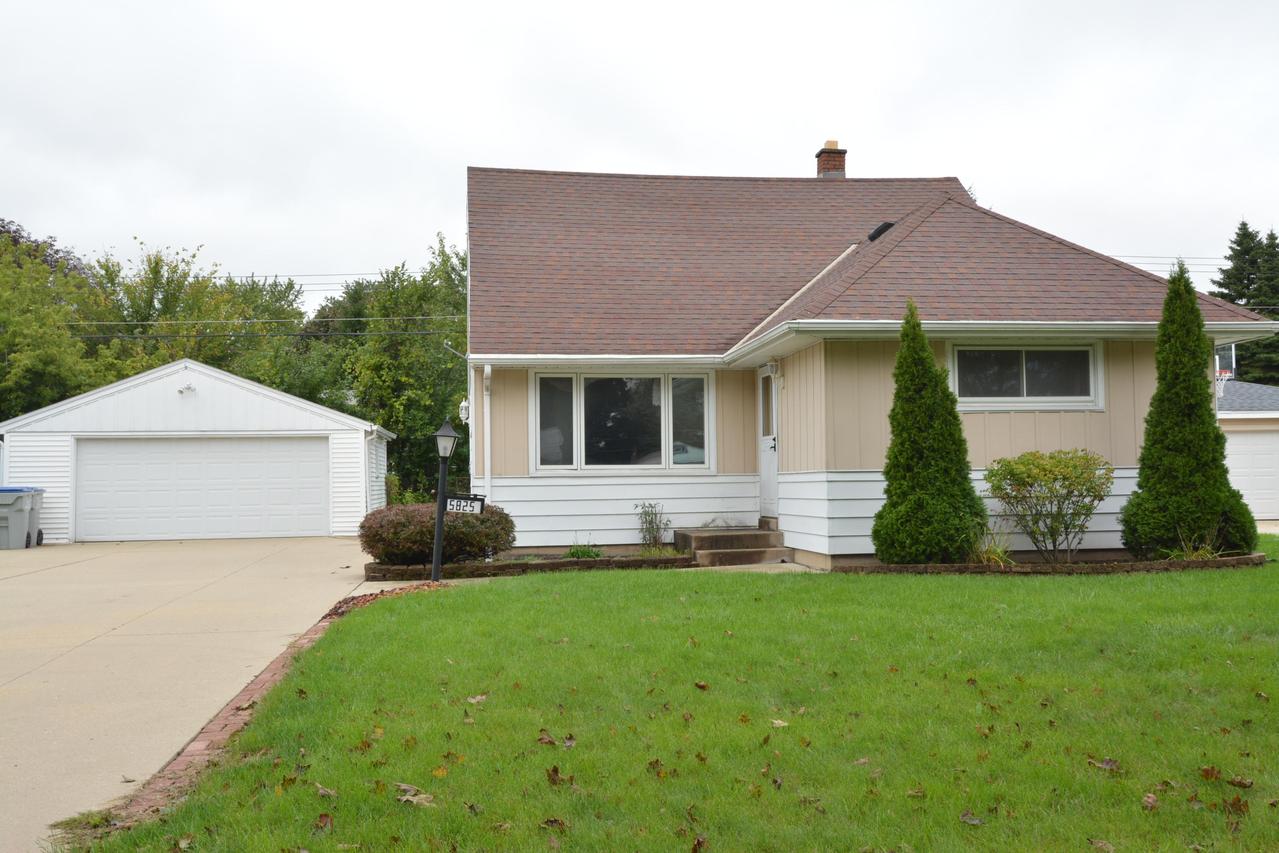 5825 S Marilyn St., Milwaukee, WI 53221