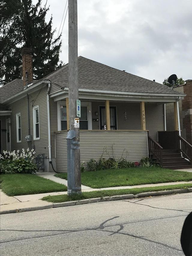 1505 56th St., Kenosha, WI 53140