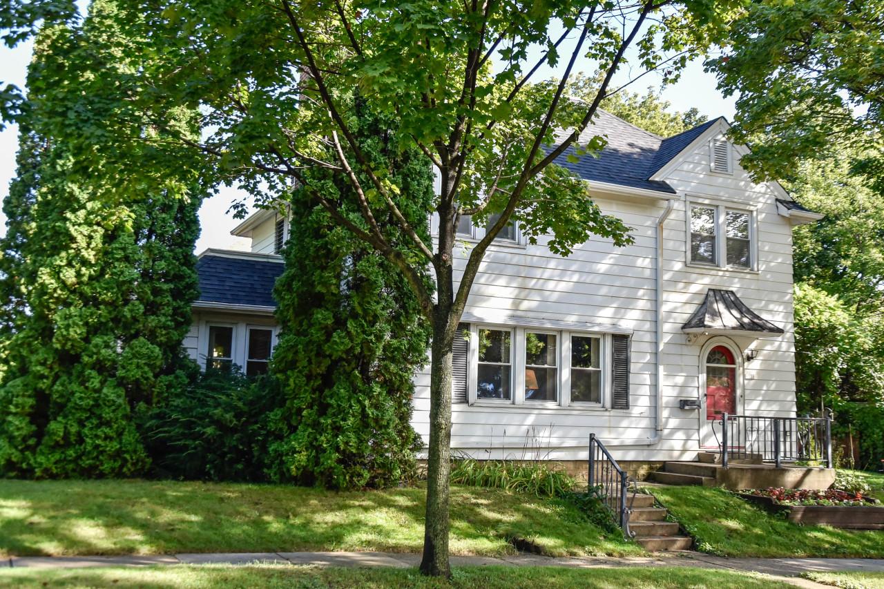 6330 W Mckinley Ave., Wauwatosa, WI 53213