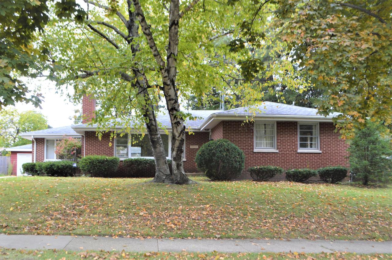 6612 43rd Ave, Kenosha, WI 53142