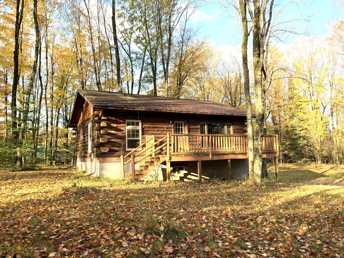 W4365 Panske Rd., Porterfield, WI 54159
