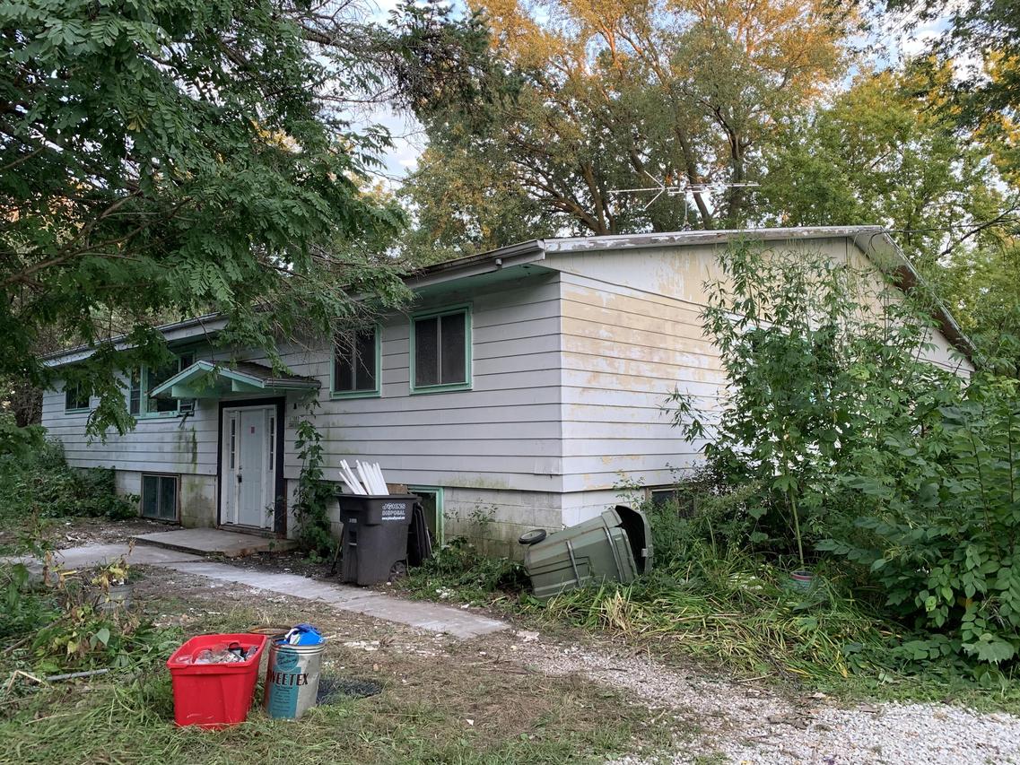 24111 W Loomis Rd, Norway, WI 53150