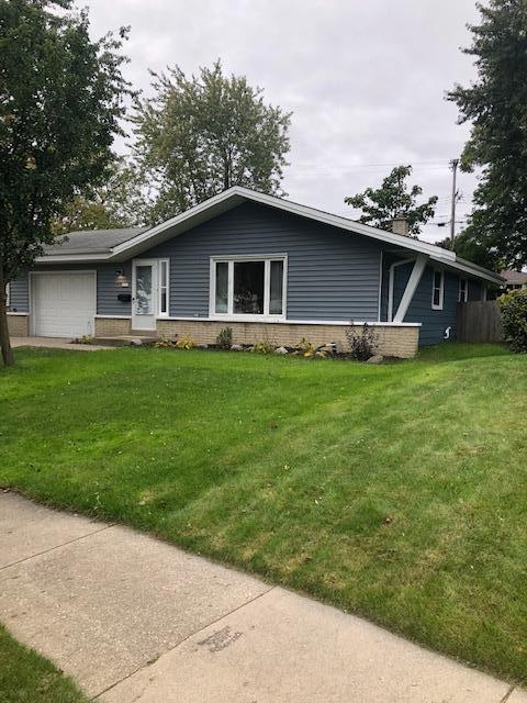 9031 W Burdick Ave, Milwaukee, WI 53227