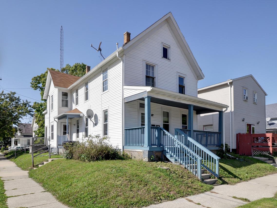 1502 Superior St., Racine, WI 53402
