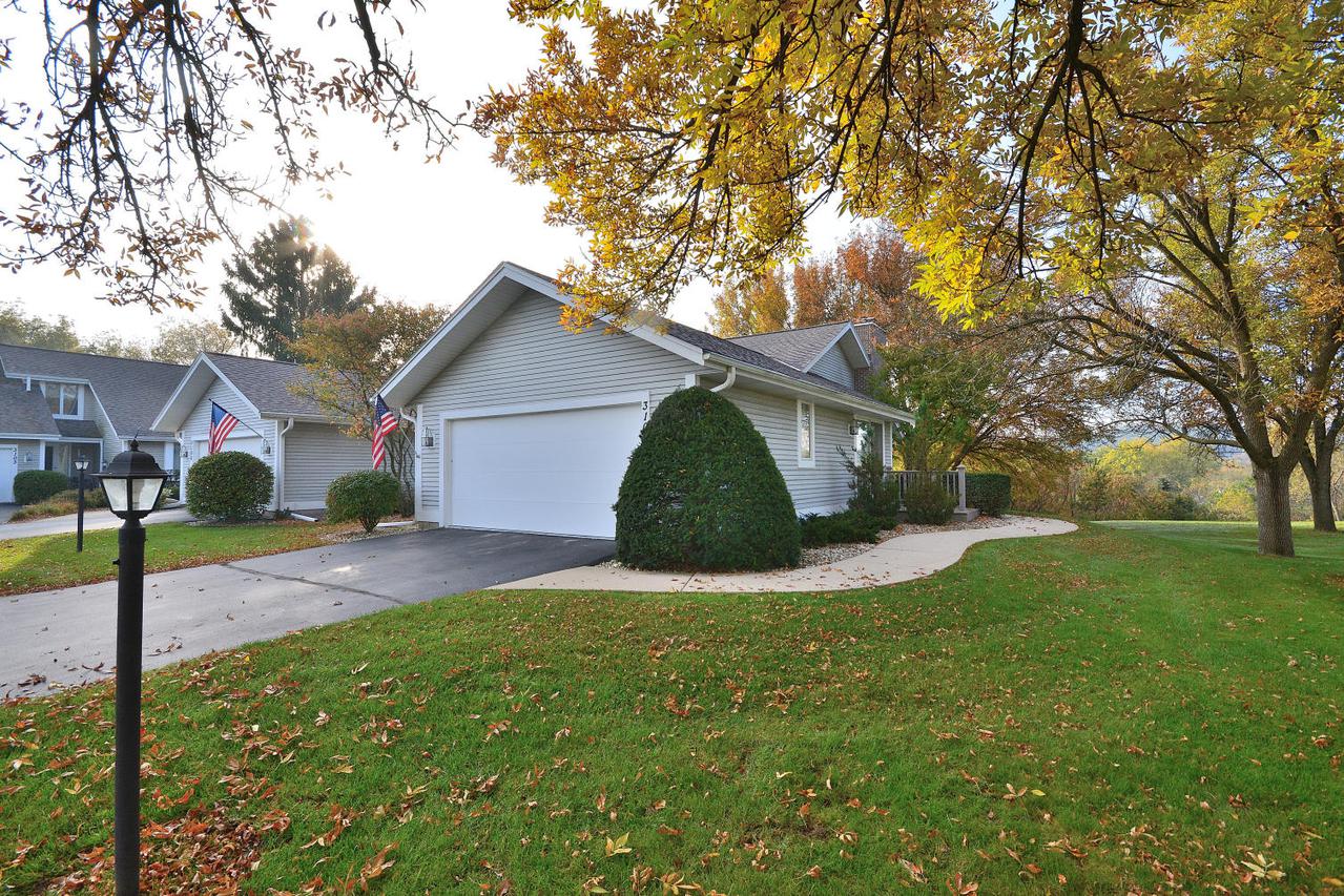 3107 Madison St., Waukesha, WI 53188